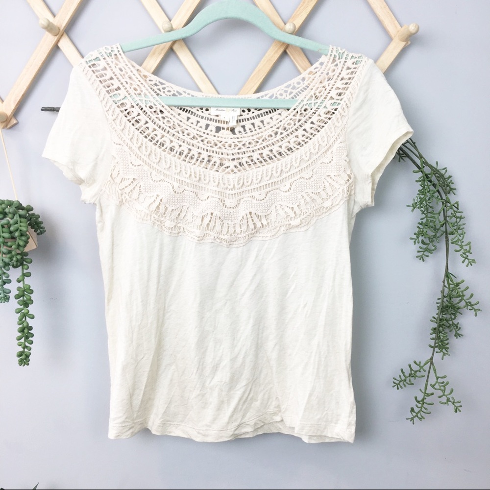 Anthropologie Cream crochet lace Short Sleeve Tee